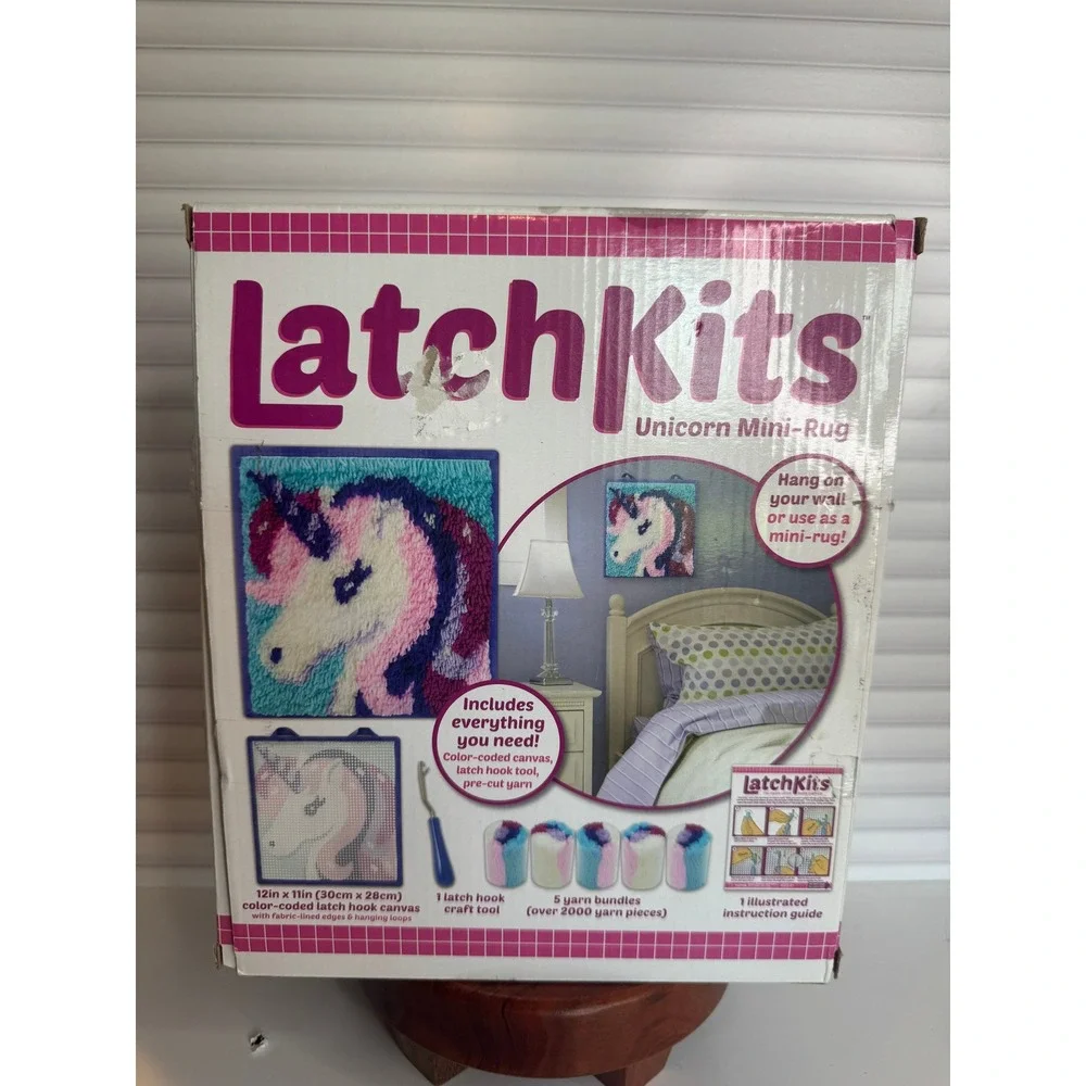 LatchKits Unicorn Mini Rug Latch‎ Hook Craft Kit New Complete Ages 6 Plus